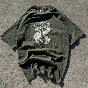 Men’s Vintage Single Stitch Graphic Shirt